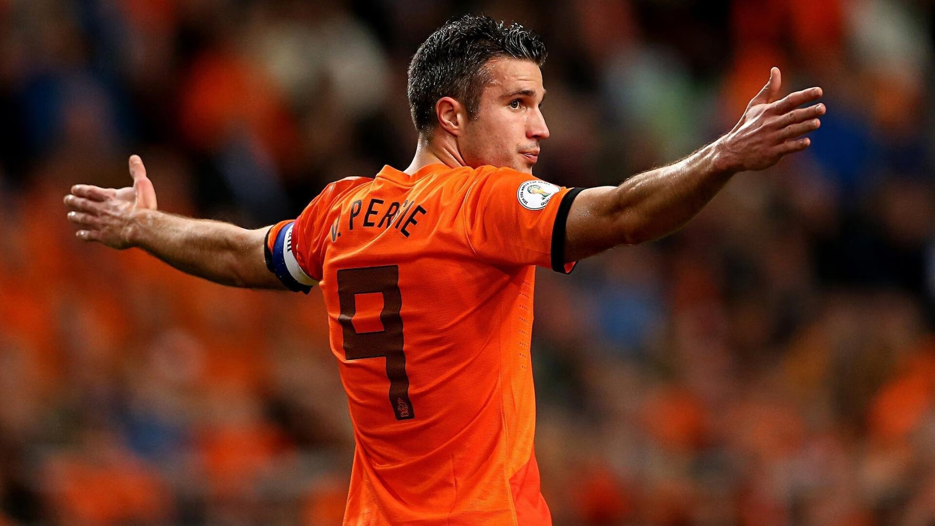 德甲联赛激战正酣,拜仁慕尼黑紧追领头羊勒沃库森