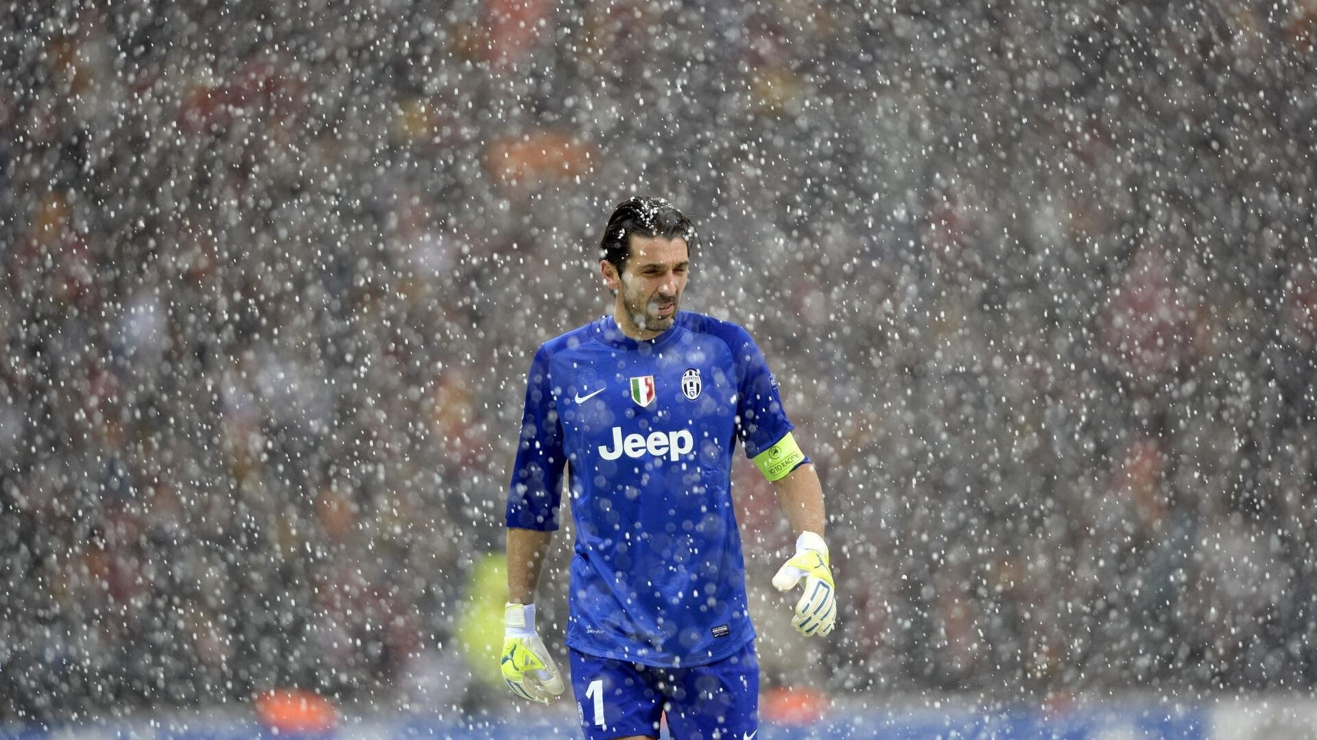 点球大战惊心动魄，豪门对决终见分晓